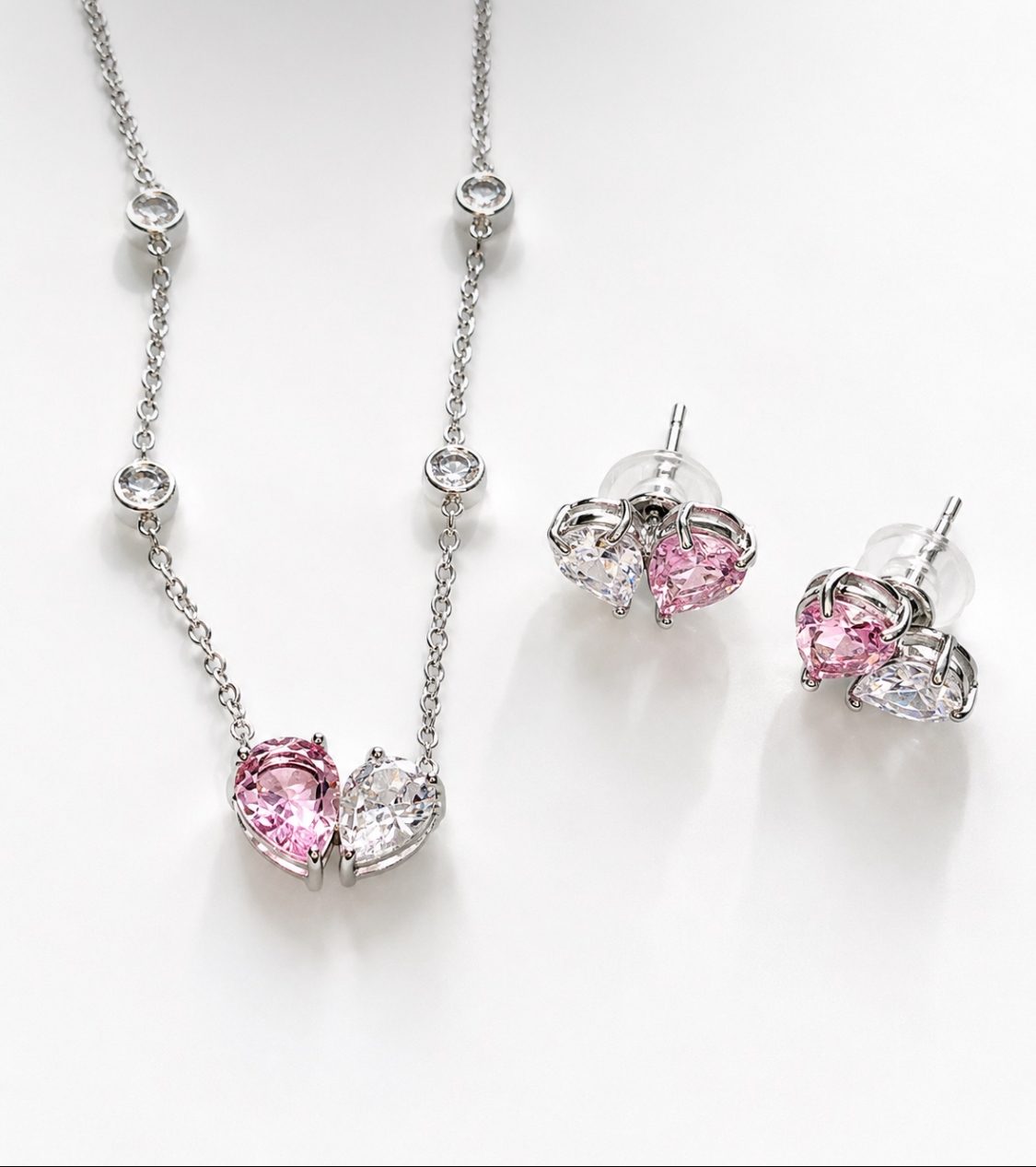 Collar y Aretes Corazón 💓