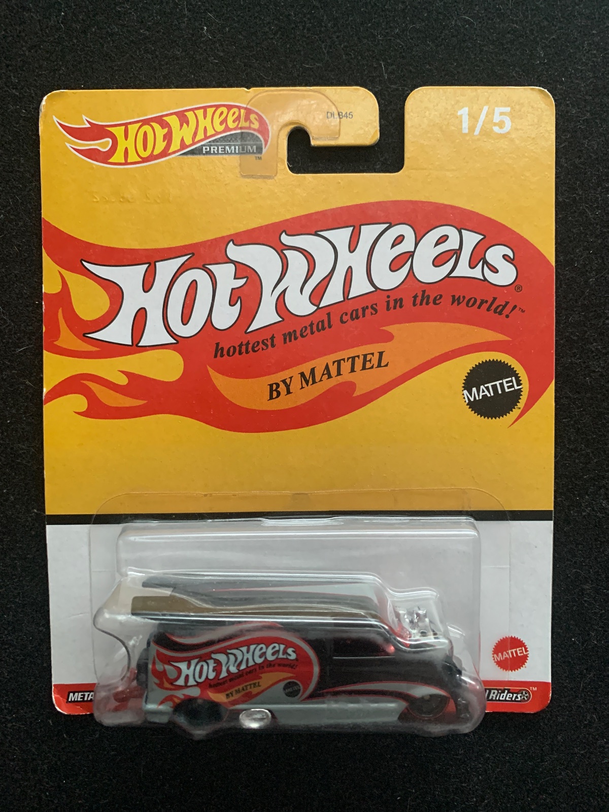 Hot Wheels Premium 1985 Chevy Astro Van